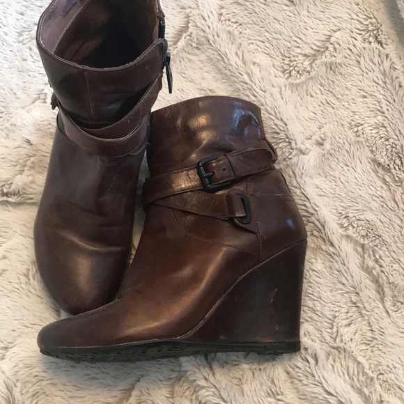 Rudsak brown distressed wedge boots - Picture 2 of 3